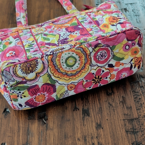 Vera Bradley Clemetine Floral Pink Tote Bag with Matching Wallet - Picture 3 of 16
